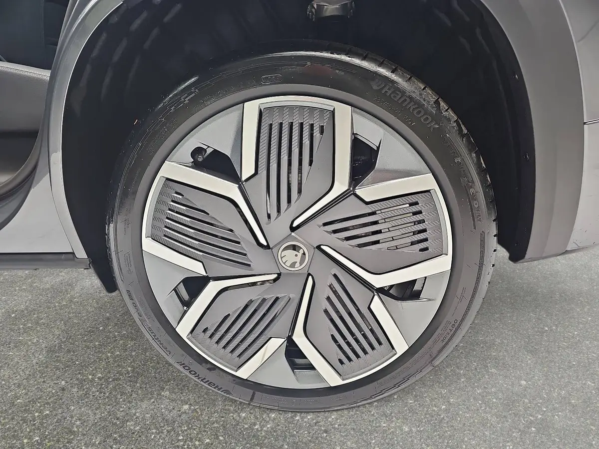 SKODA KODIAQ 1.5 TSI IV PHEV DSG SPORTLINE PANO AHK