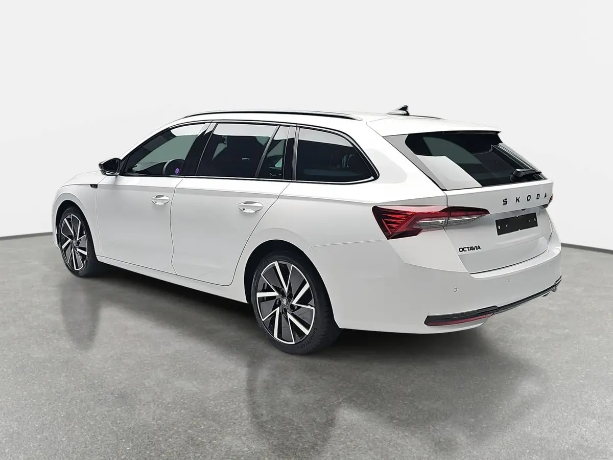 SKODA OCTAVIA COMBI 2.0 TDI DSG SPORTLINE NAVI LED