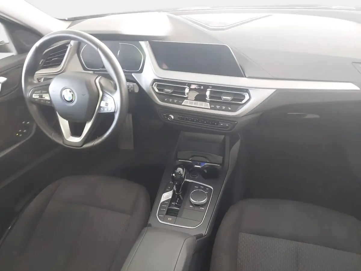 BMW 118 1.5 LTR. ADVANTAGE LED WINTER PANO AHK