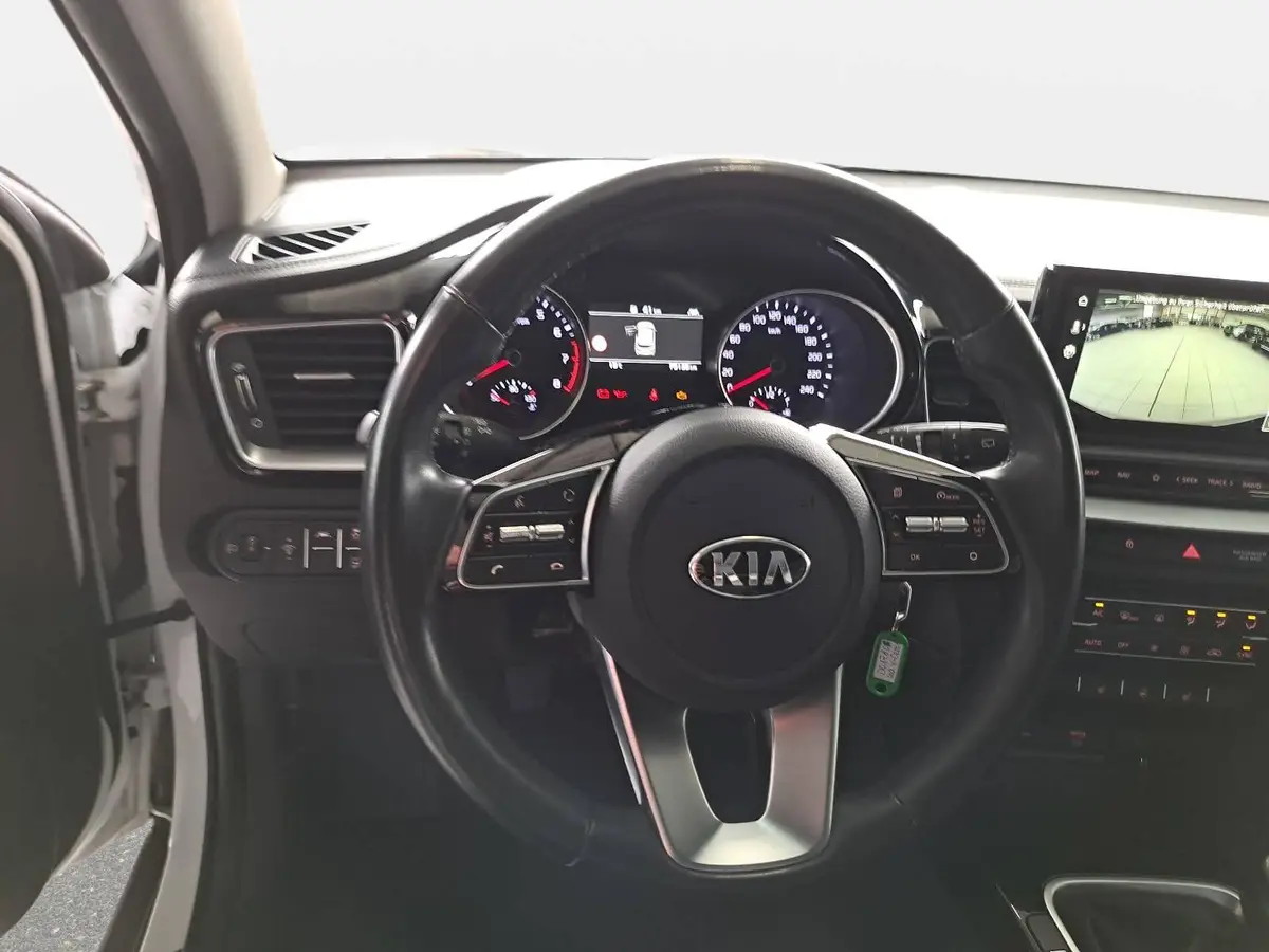 KIA XCEED 1.4 T-GDI JBL SOUND EDITION NAVI LED