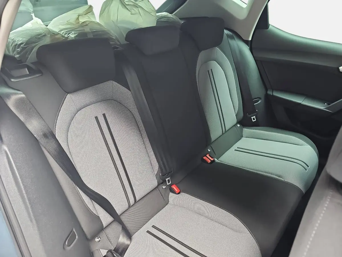 SEAT LEON 1.5 ETSI DSG STYLE NAVI LED KAMERA LM
