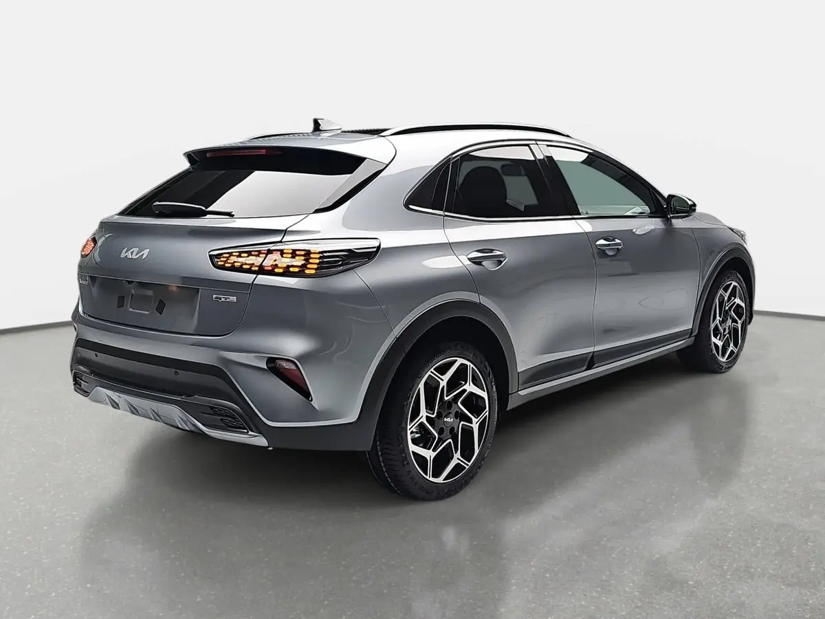 KIA XCEED 1.6 T-GDI 150 DCT GT-LINE MJ26 LEDER GLASDACH