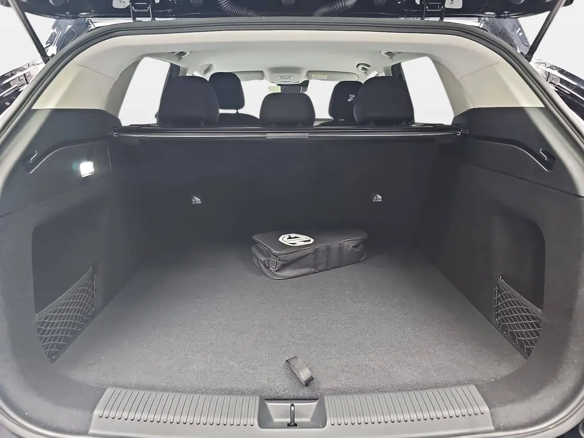 MG HS 1.5 PLUG-IN-HYBRID MY25.5 COMFORT NAVI LED-LICHT 19-ZOLL-LM