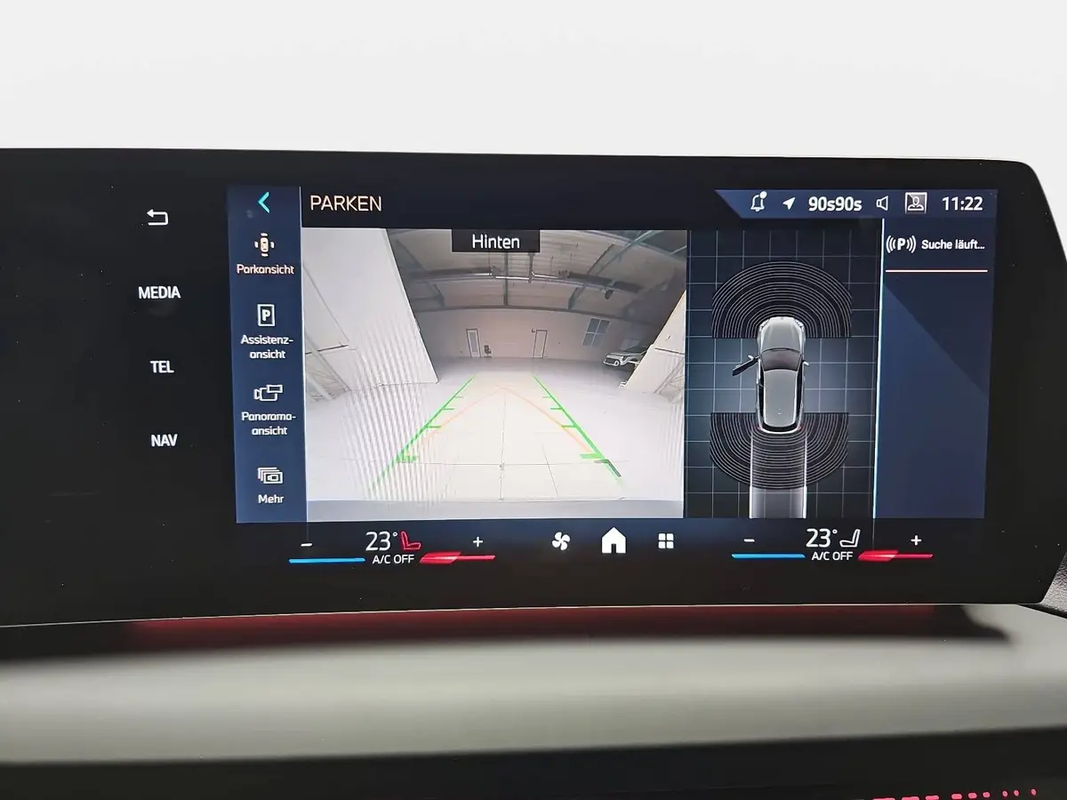 BMW 120 I AUTO. M SPORT NAVI LED P-ASSIST WINTER KAMERA AH