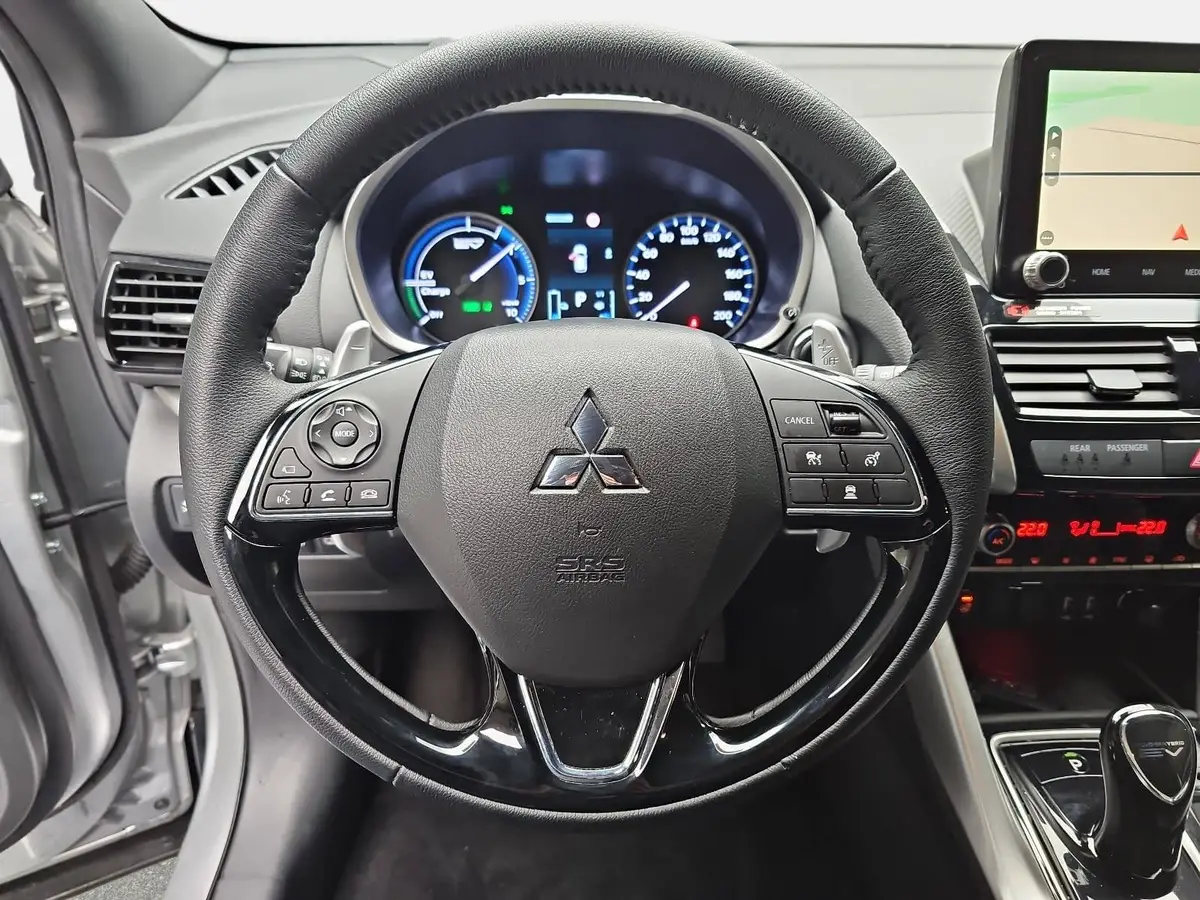 MITSUBISHI ECLIPSE CROSS 2.4 MIVEC PHEV CVT SELECT NAVI LED STANDH. 360° LM