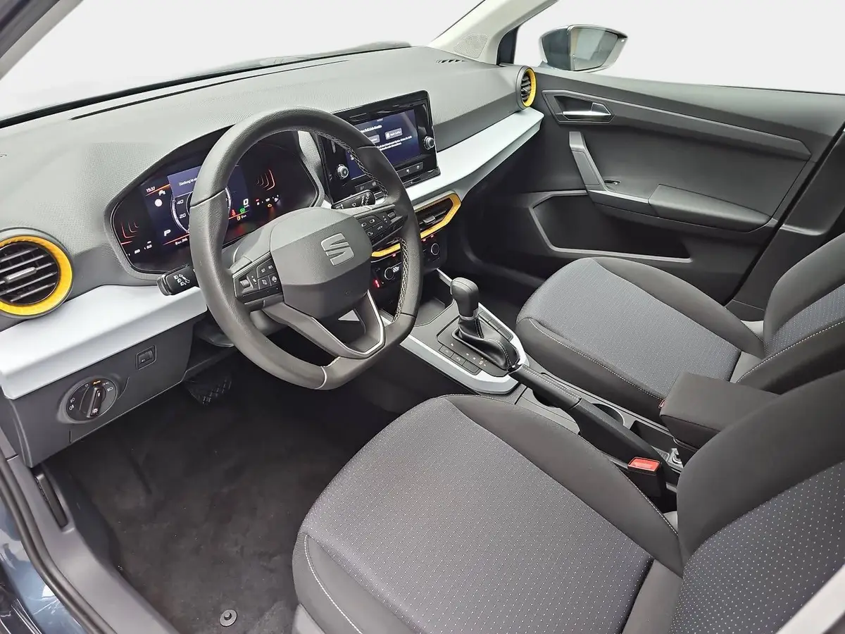 SEAT ARONA 1.0 TSI DSG STYLE LED KLIMAAUTO WINTER AHK