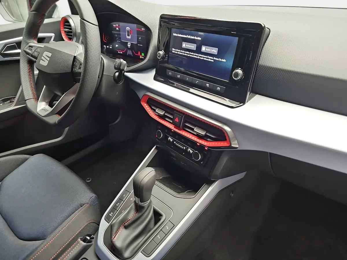 SEAT ARONA 1.0 TSI DSG FR LED ACC SICHT SPUR WINTER KAMERA LM