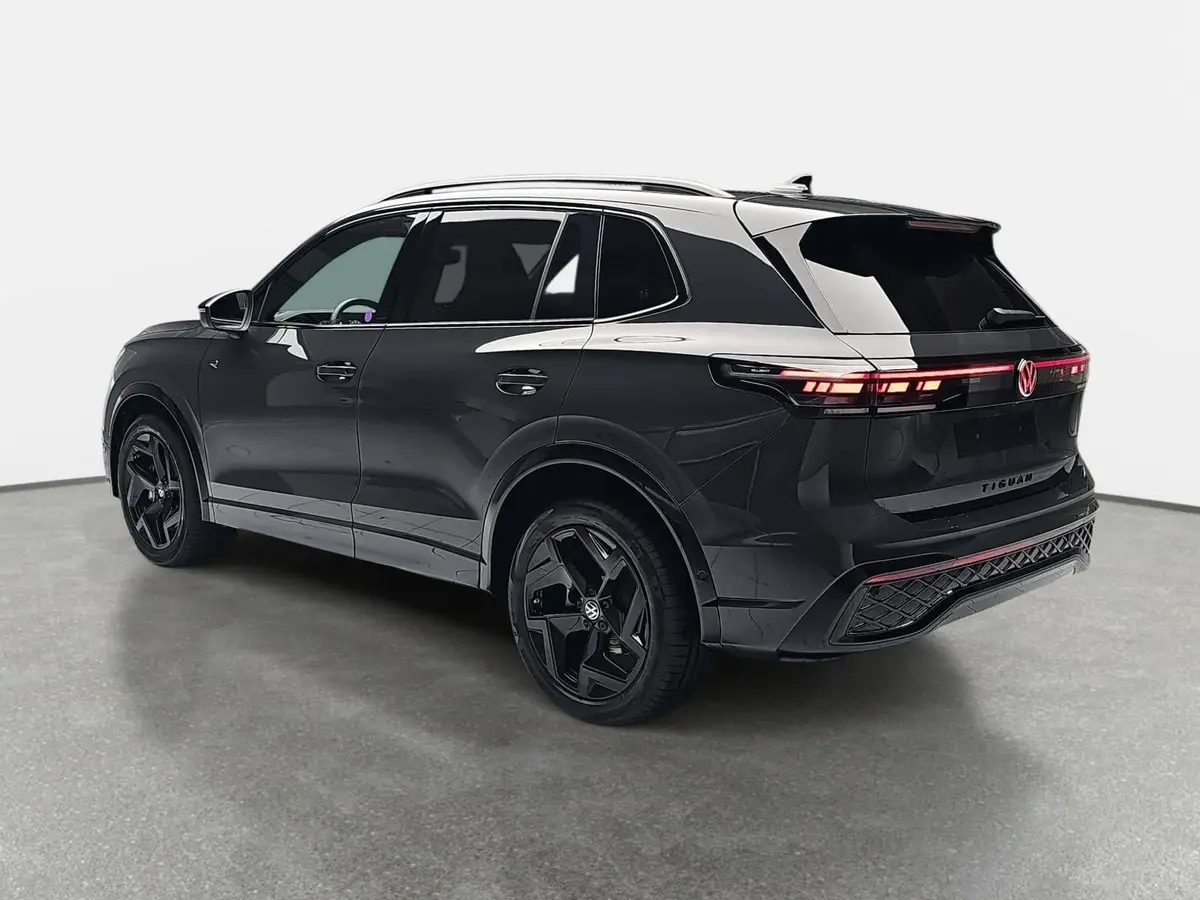 VW TIGUAN 2.0 TDI DSG R-LINE NAVI LED PANO
