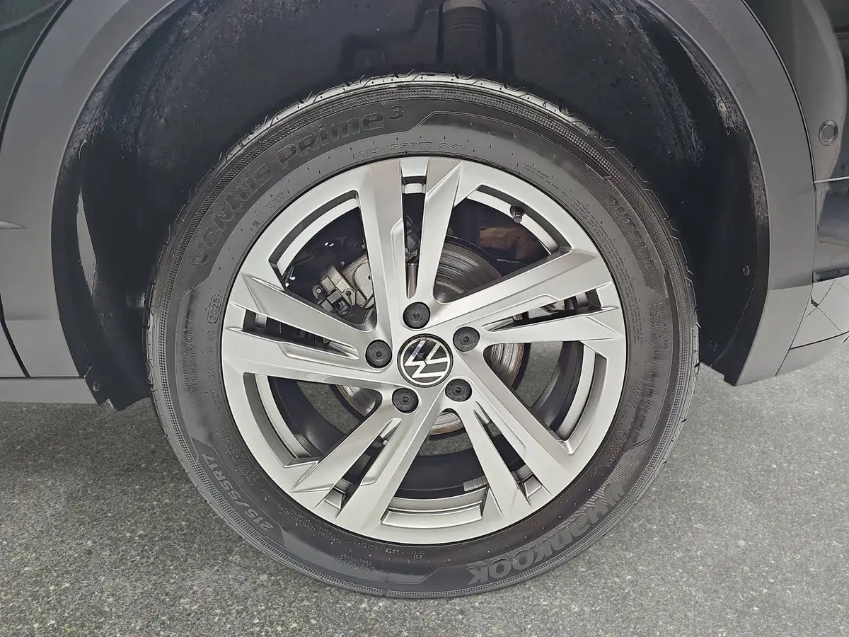 VW T-ROC 1.5 TSI DSG R-LINE NAVI LED LM17