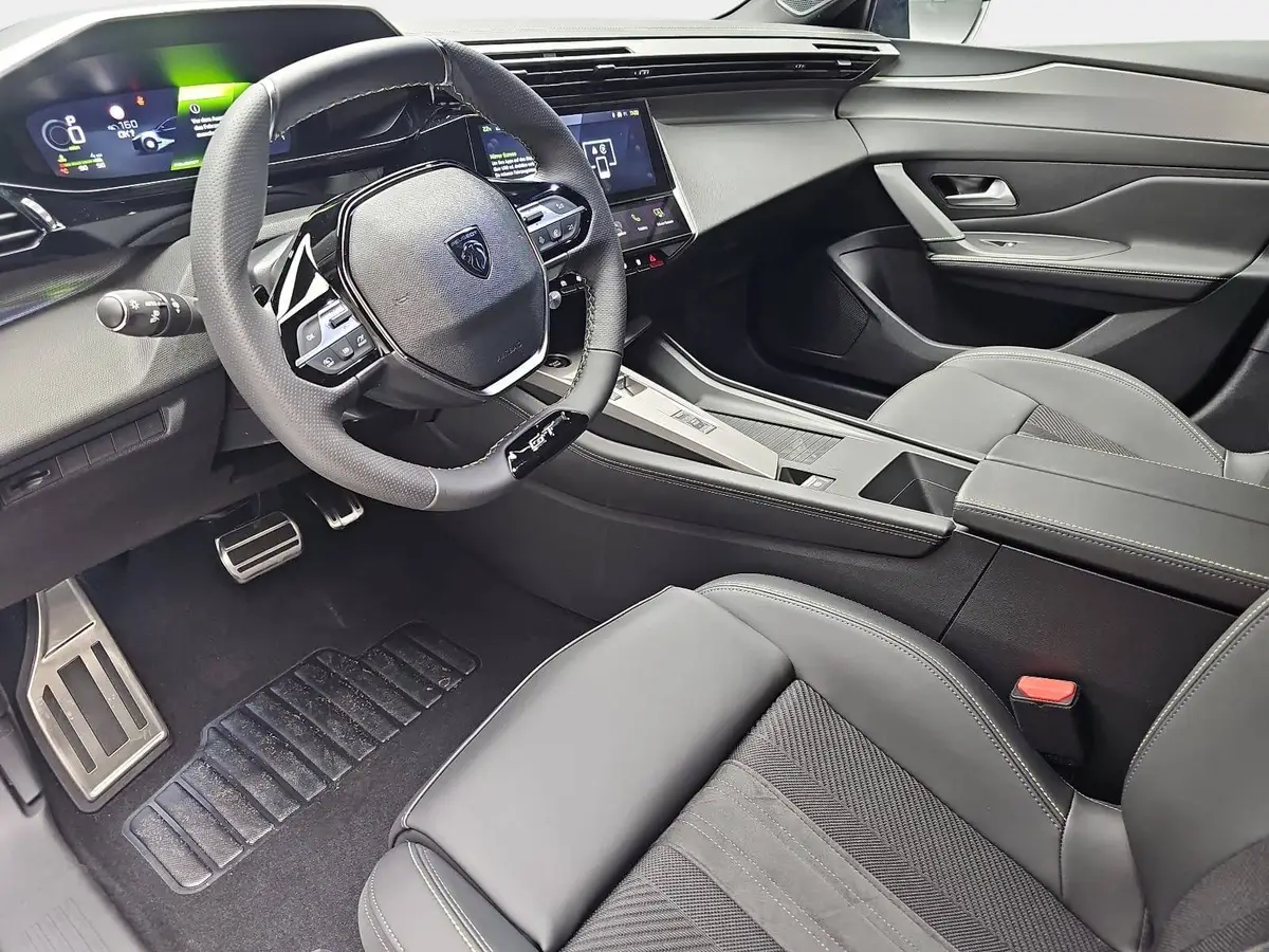 PEUGEOT 308 SW 1.2 HYBRID GT KOMFORT PAKET AHK LM