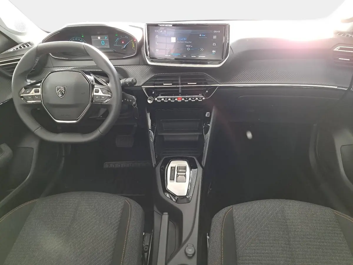 PEUGEOT 208 1.2 HYBRID 110 E-DSC6 STYLE LED GRA SHZ