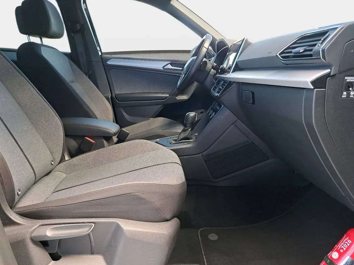 SEAT TARRACO 1.5 TSI OPF DSG STYLE 7-SITZER NAVI VOLL-LED LM18