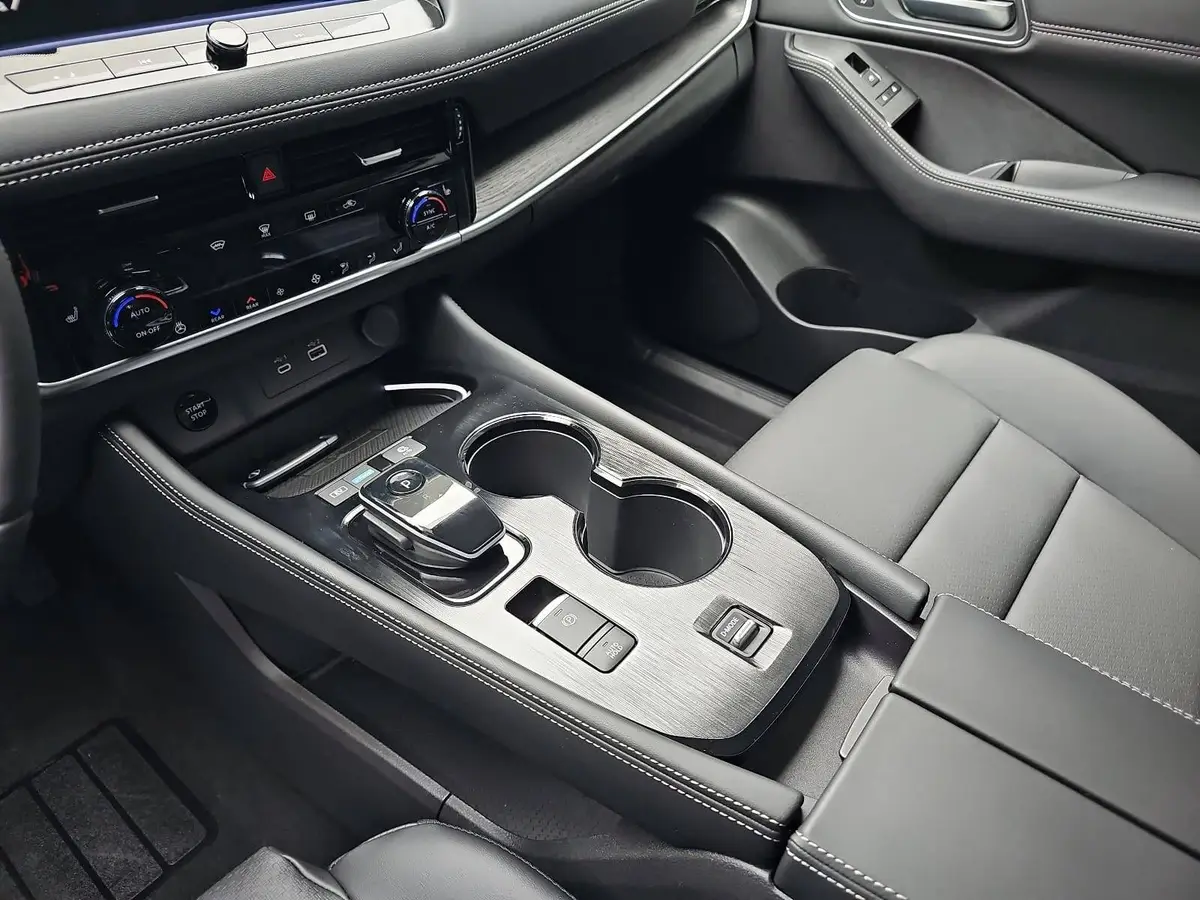 NISSAN X-TRAIL 1.5 VC-T E-POWER AUTO. TEKNA LM20