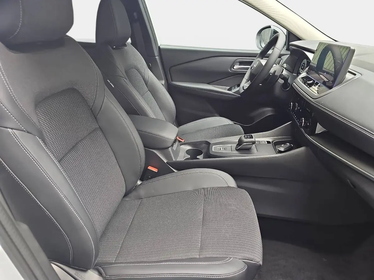 NISSAN QASHQAI 1.3 DIG-T MHEV AUTO. N-CONNECTA WINTER