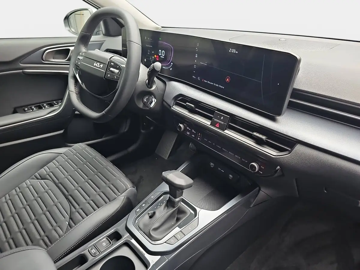 KIA XCEED 1.6 T-GDI 150 DCT VISION MJ27 KOMFORT-PRO