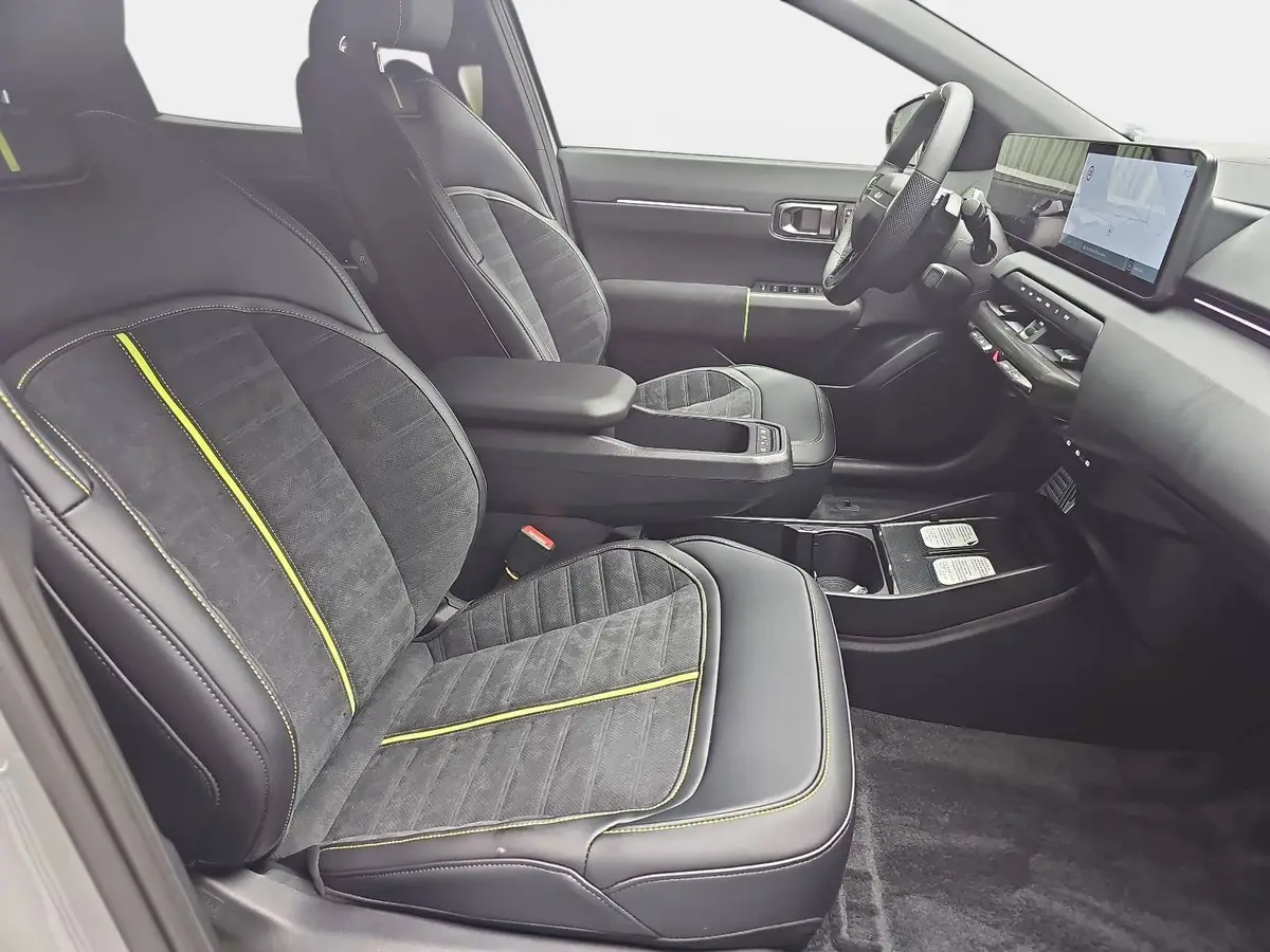 KIA EV4 GT 81.4 KWH AWD MJ27 SCHWARZES DACH 22KW AC GLASD. DIGITAL KEY 2.0 PERF