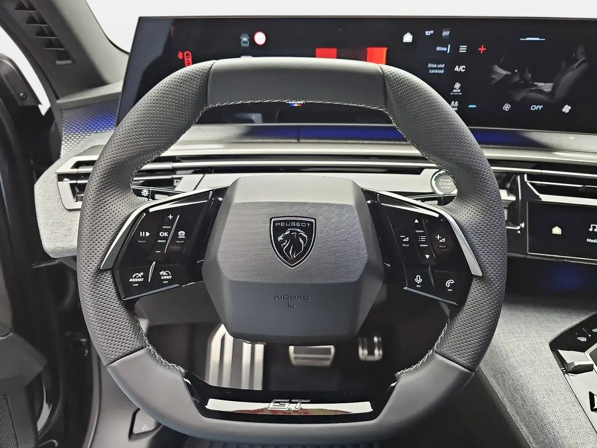 PEUGEOT 3008 1.2 HYBRID 145 E-DSC6 GT NAVI KLIMA LED AHK LM19