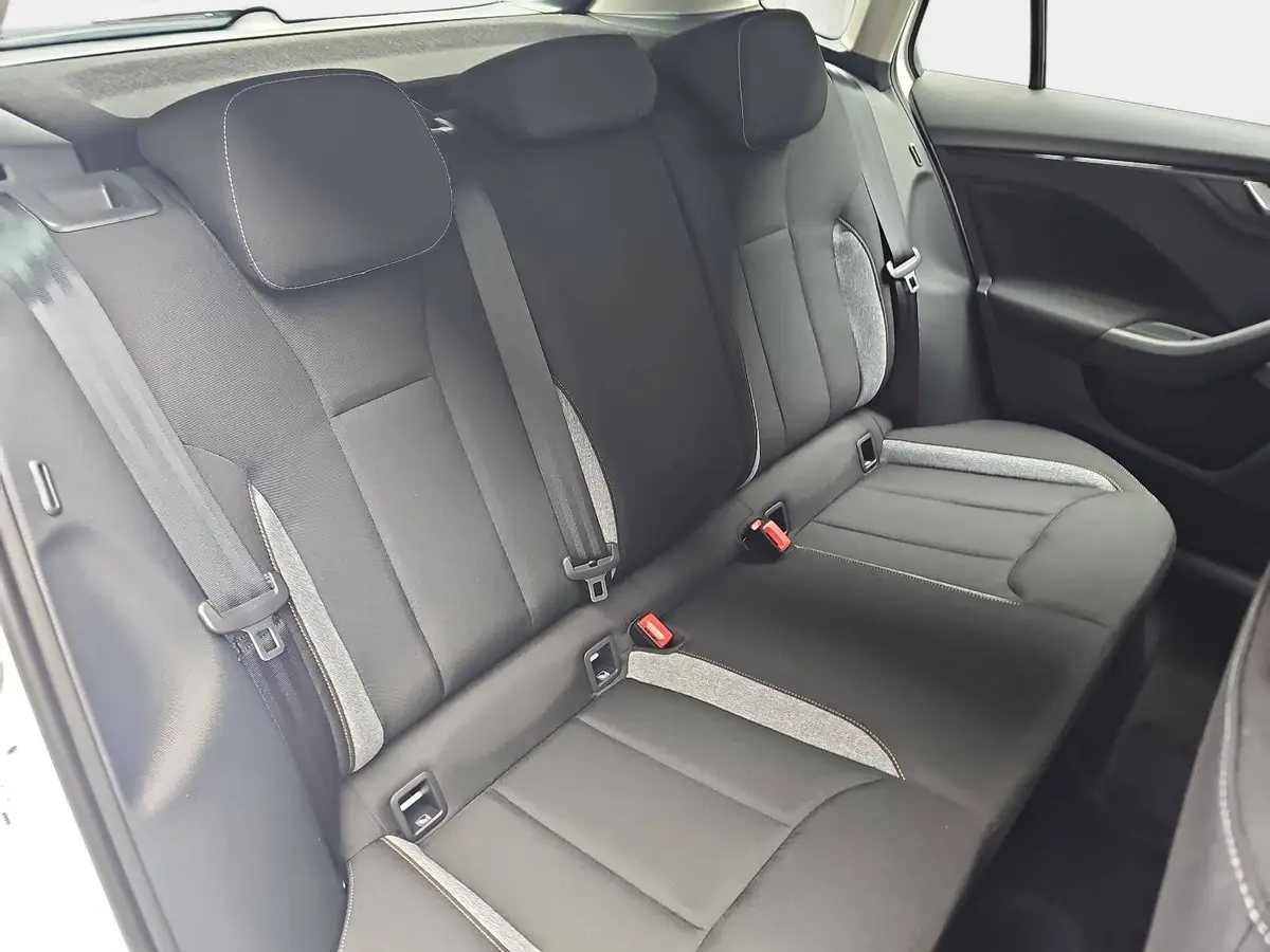 SKODA KAMIQ 1.0 TSI SELECTION LED PDC SITZHEIZ.
