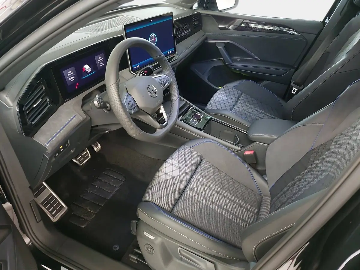 VW TIGUAN 2.0 TDI DSG R-LINE NAVI LED PANO