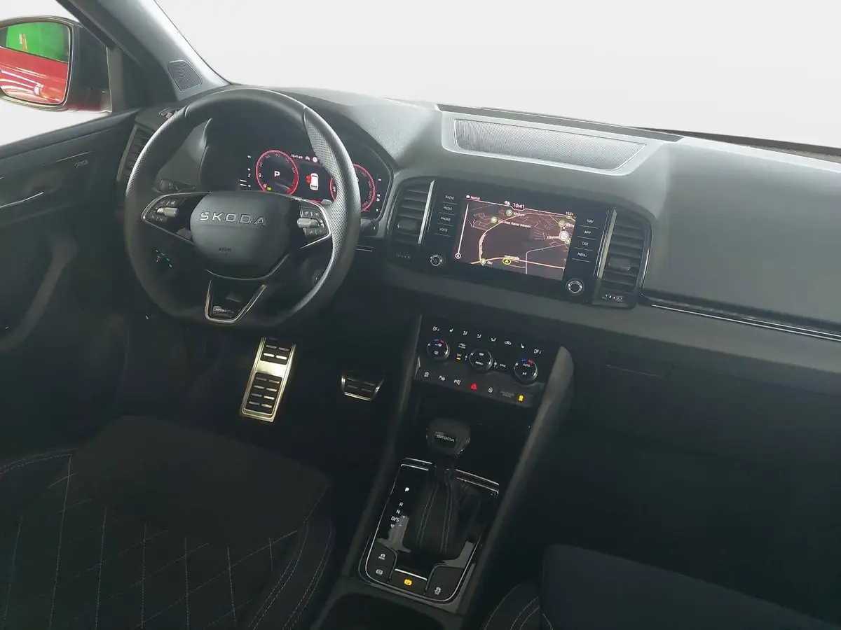 SKODA KAROQ 1.5 TSI DSG SPORTLINE NAVI LED-MATRIX PANO CANTON