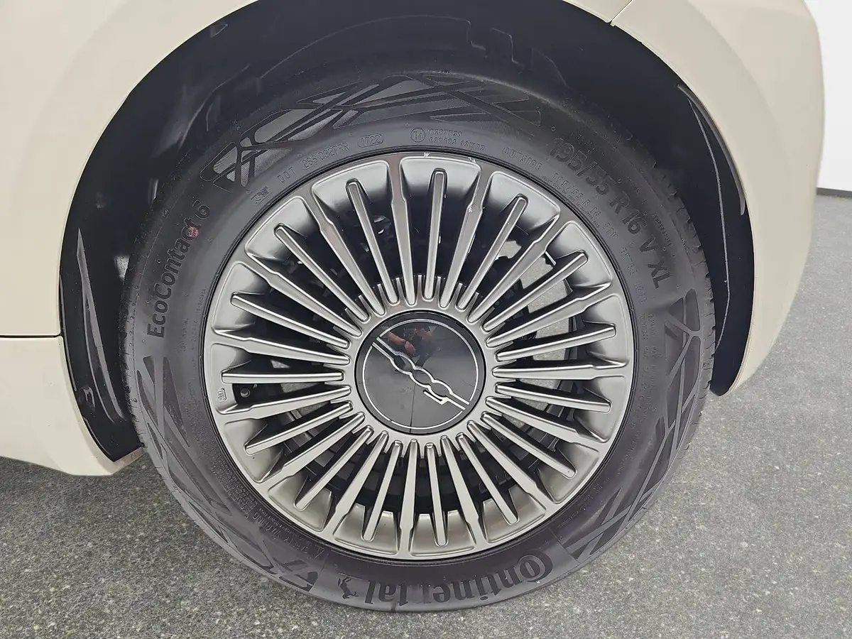 FIAT 500 ELEKTRO 42 KWH ICON