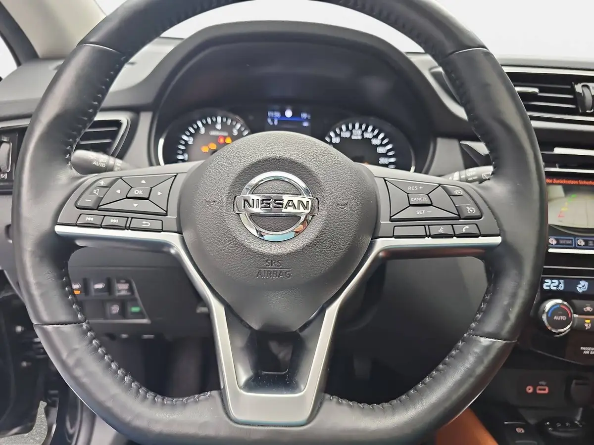 NISSAN X-TRAIL 1.3 DIG-T DCT AUTO. TEKNA TAN-LEDER 19-ZOLL