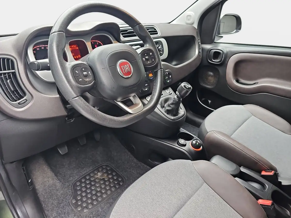 FIAT PANDA 0.9 TWINAIR CROSS 4X4 DAB PDC