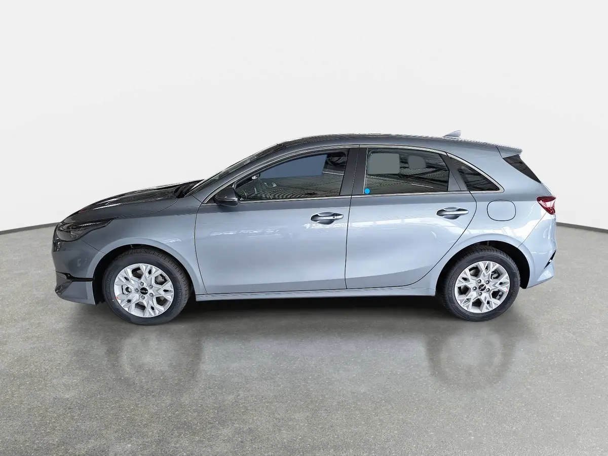 KIA CEED 1.5 T-GDI 48V DCT7 ULTIMATE EDITION
