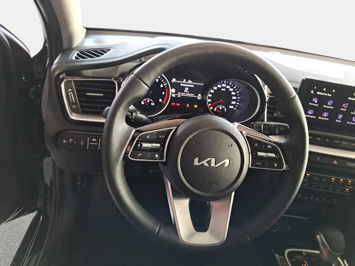 KIA XCEED 1.6 T-GDI 150 DCT SPIRIT MJ26 XCLUSIVE