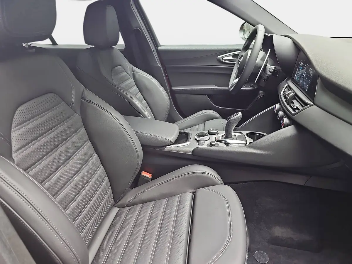 ALFA ROMEO GIULIA 2.2 DIESEL 16V Q4 VELOCE TECHNOLOGIE PAKET