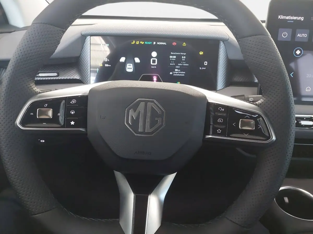 MG S5 EV 64 KWH MY25 LUXURY