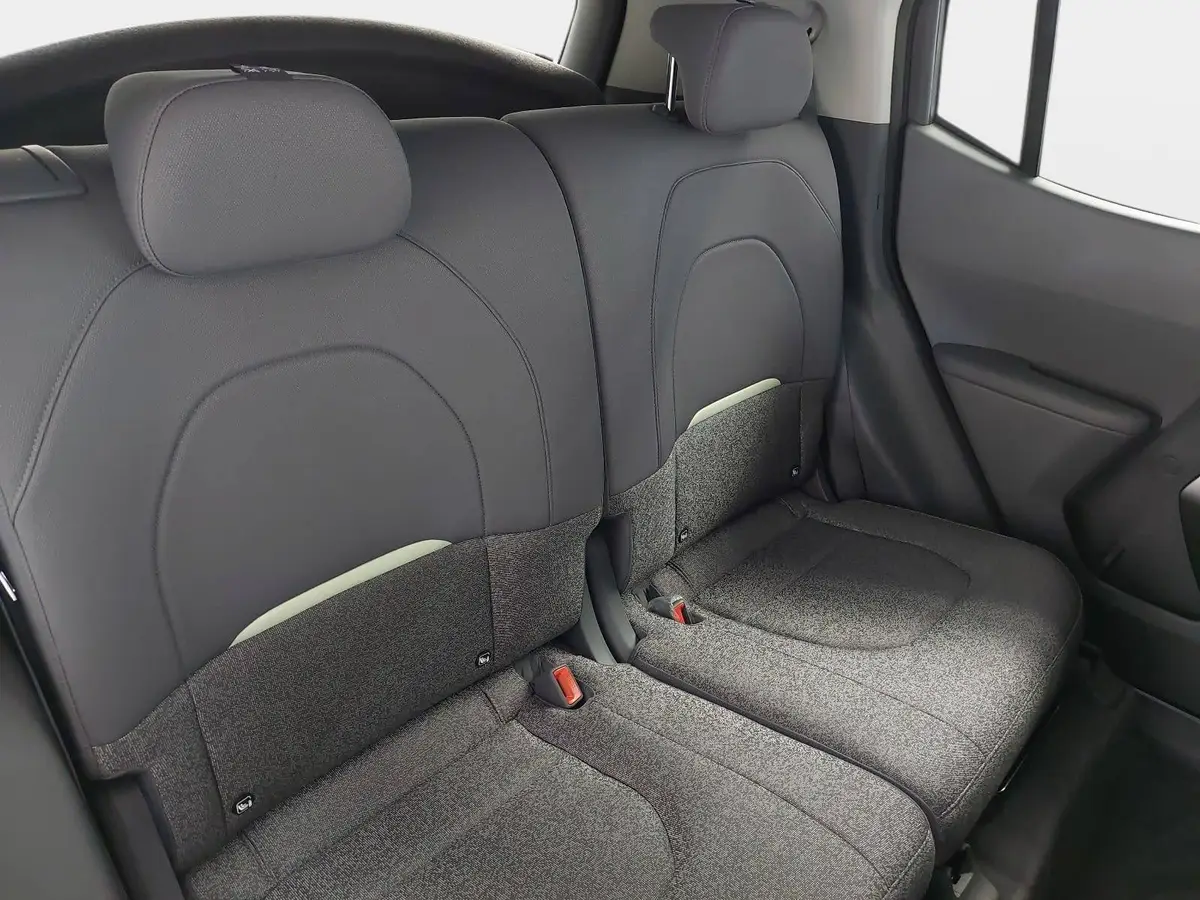 KIA EV2 61.0 KWH EARTH MJ27 4SITZE WINTER-CONNECT TECHN DRIVEWISE-PARK DESIGN