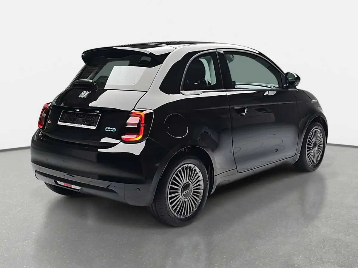 FIAT 500E ELEKTRO 42 KWH ICON NAVI KLIMA DAB APPLE/ANDROID LM16