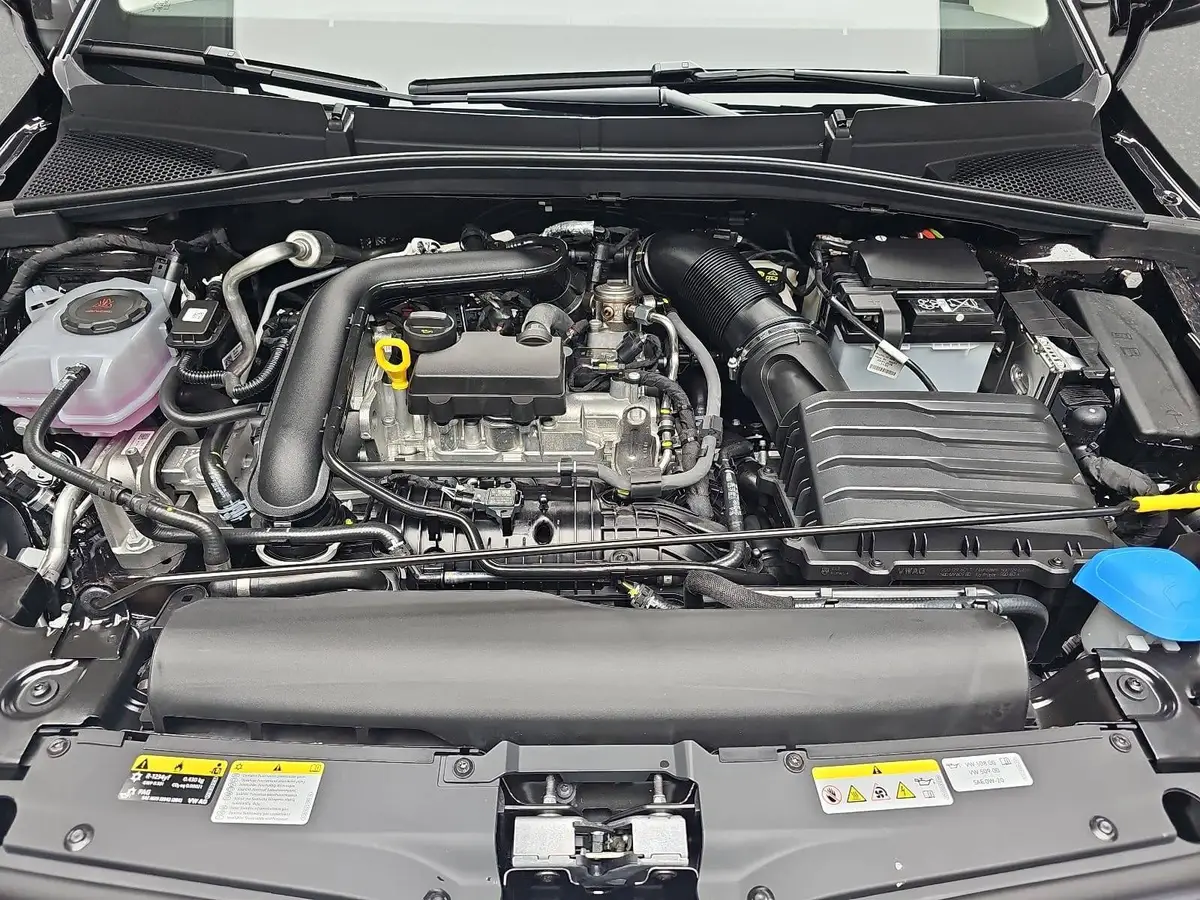 SKODA FABIA 1.0 TSI DSG 130 JAHRE PREMIUM LED KAMERA LM16