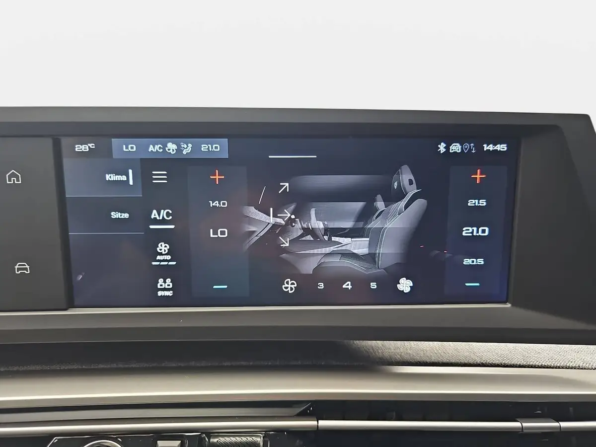PEUGEOT 3008 1.2 HYBRID 145 E-DSC6 ALLURE LED WINTER AHK LM