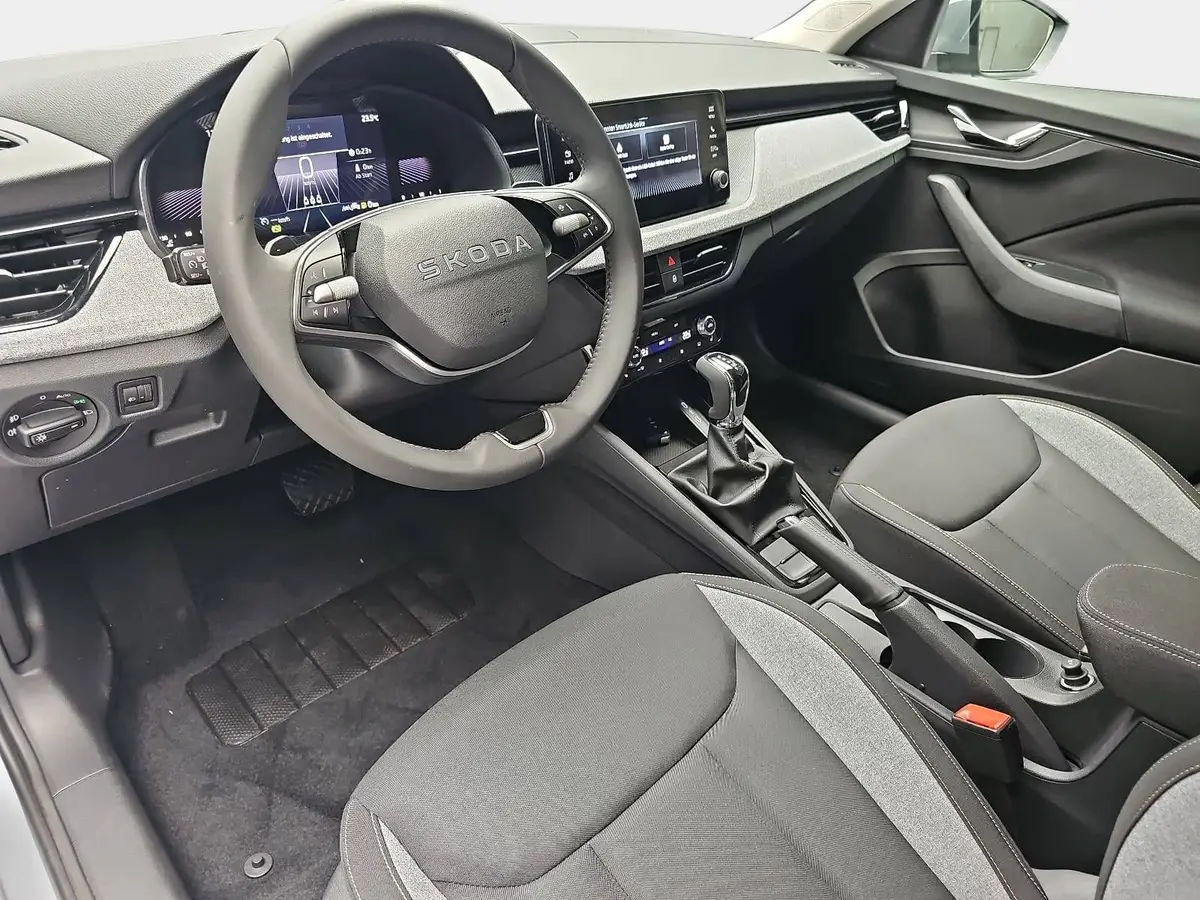 SKODA KAMIQ 1.0 TSI DSG CLASSIC LED KAMERA LM