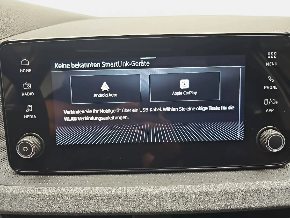 SKODA KAMIQ 1.0 TSI DSG CLASSIC LED KAMERA LM