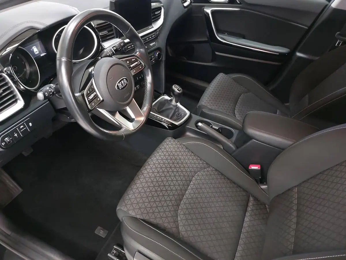 KIA CEED 1.4 T-GDI VISION MJ19 KOMFORT NAVI