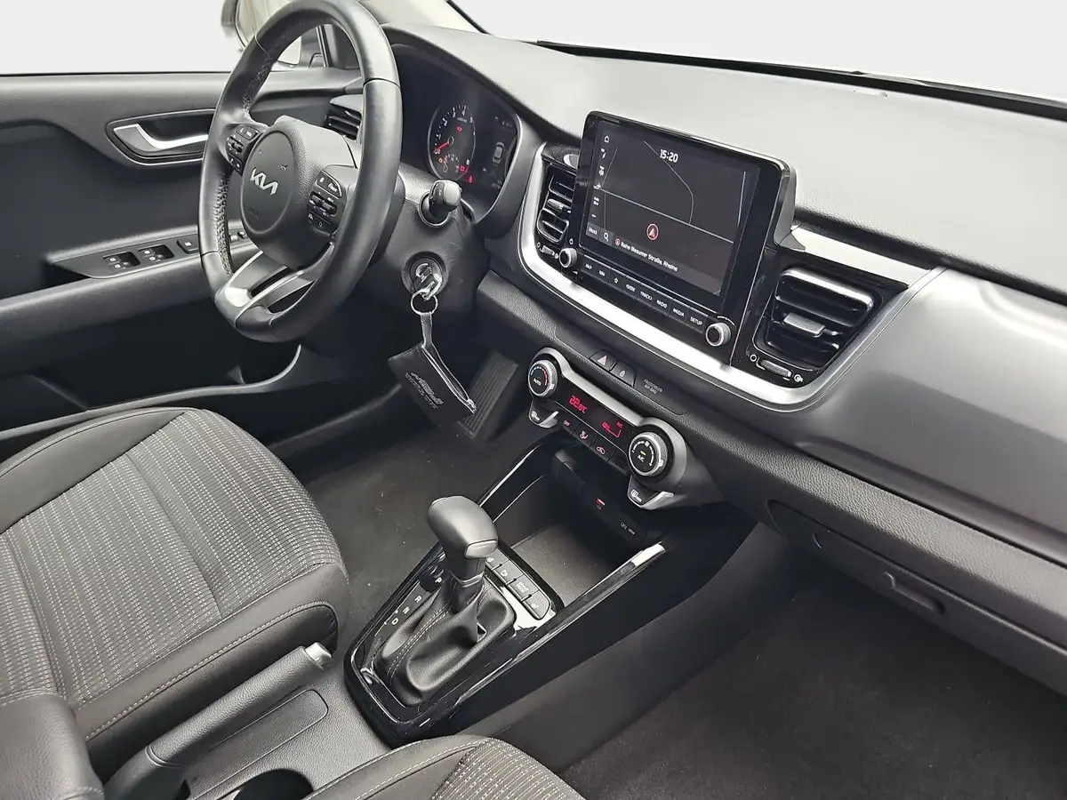 KIA STONIC 1.0 T-GDI DCT Navi Winter Kamera