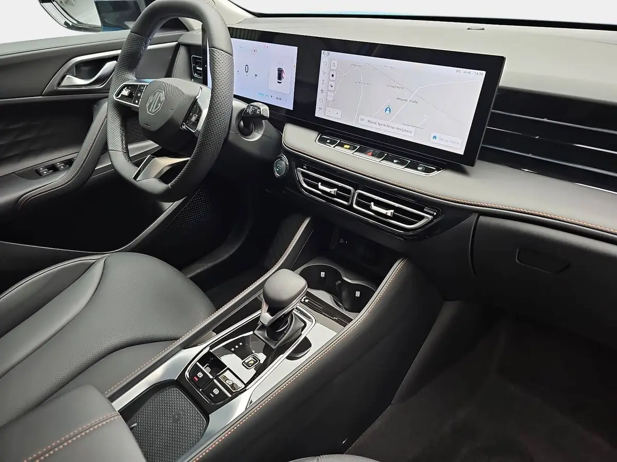 MG HS 1.5 PLUG-IN-HYBRID LUXURY LEDER 360-GRAD-KAMERA 19-ZOLL-LM