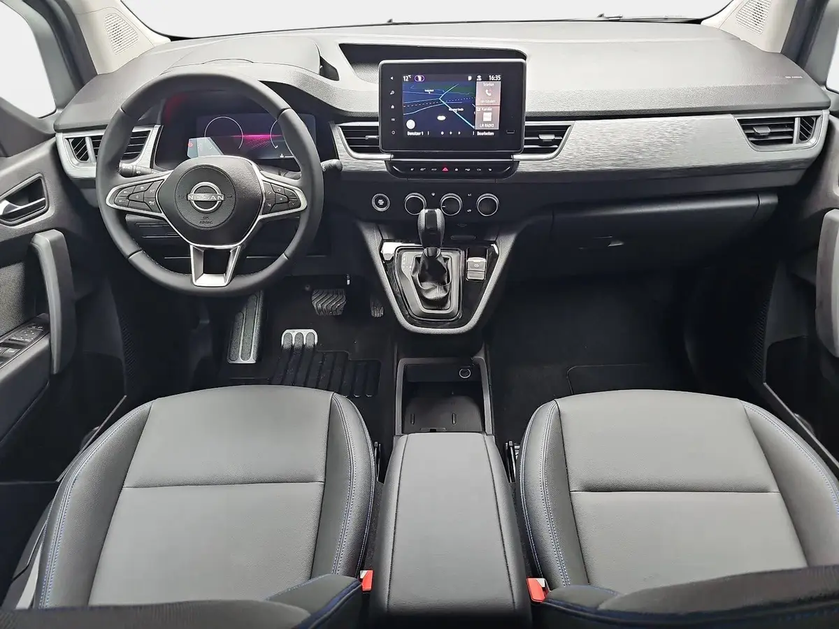 NISSAN TOWNSTAR KOMBI 1.3 DIG-T L2 2.3T AUTO. TEKNA 7-SITZER
