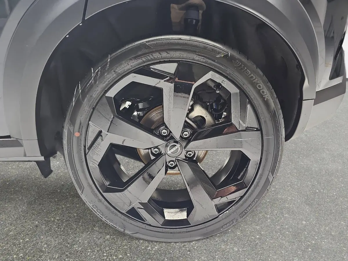 NISSAN JUKE 1.6 HYBRID AUTO. TEKNA NAVI BOSE