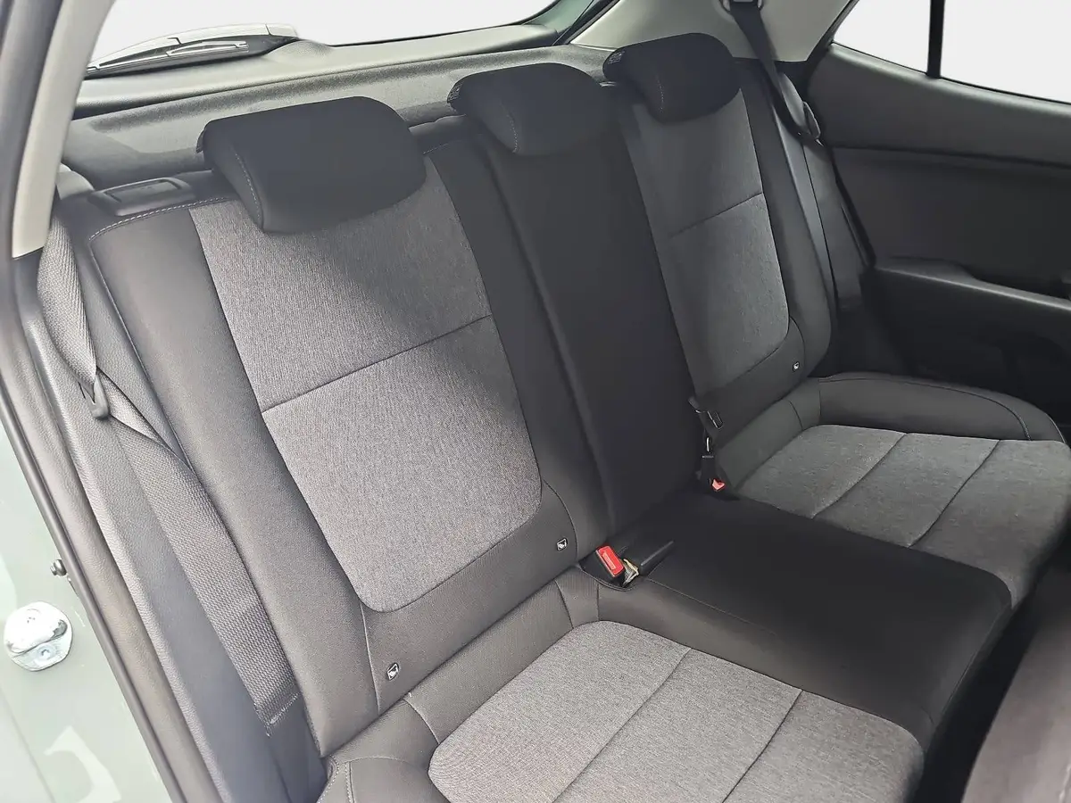 KIA STONIC 1.0 T-GDI 100 DCT VISION MJ26 SITZH. NAVI