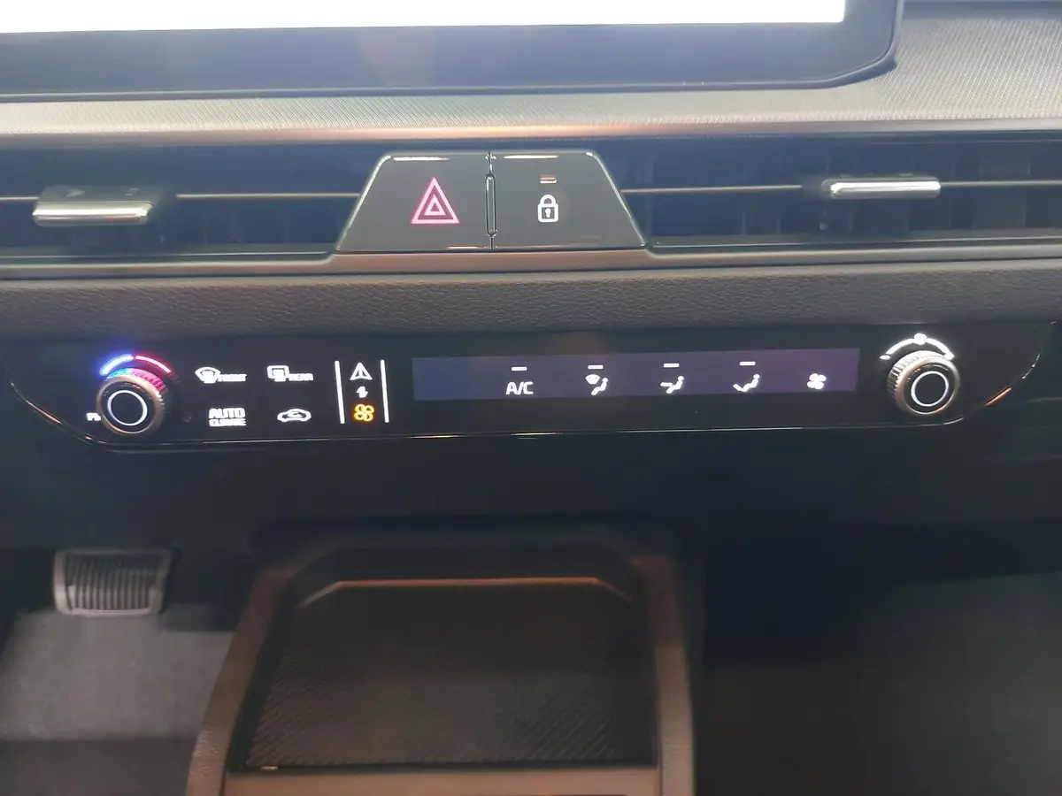 KIA STONIC 1.0 T-GDI 100 DCT VISION MJ26 SITZH. NAVI