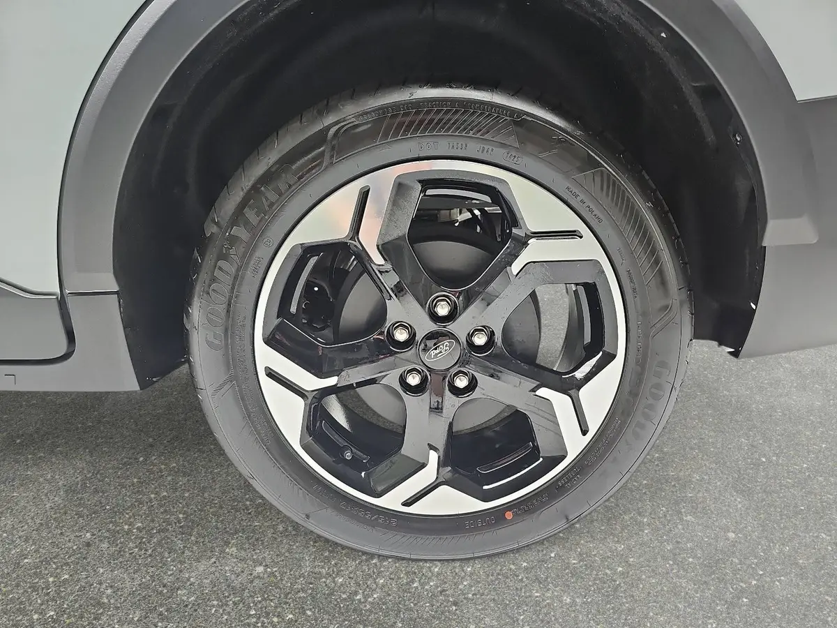 FORD TOURNEO COURIER 1.0 EB AUT. ACTIVE+NAVI+ACC+WINTER+SPUR+KAMERA+LM