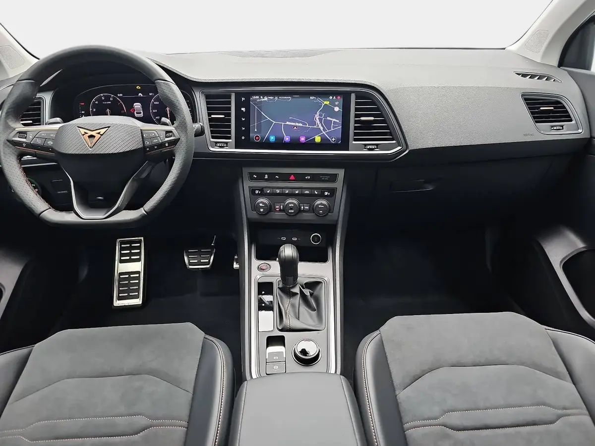 CUPRA ATECA 1.5 TSI DSG PANO P-ASSIST AHK