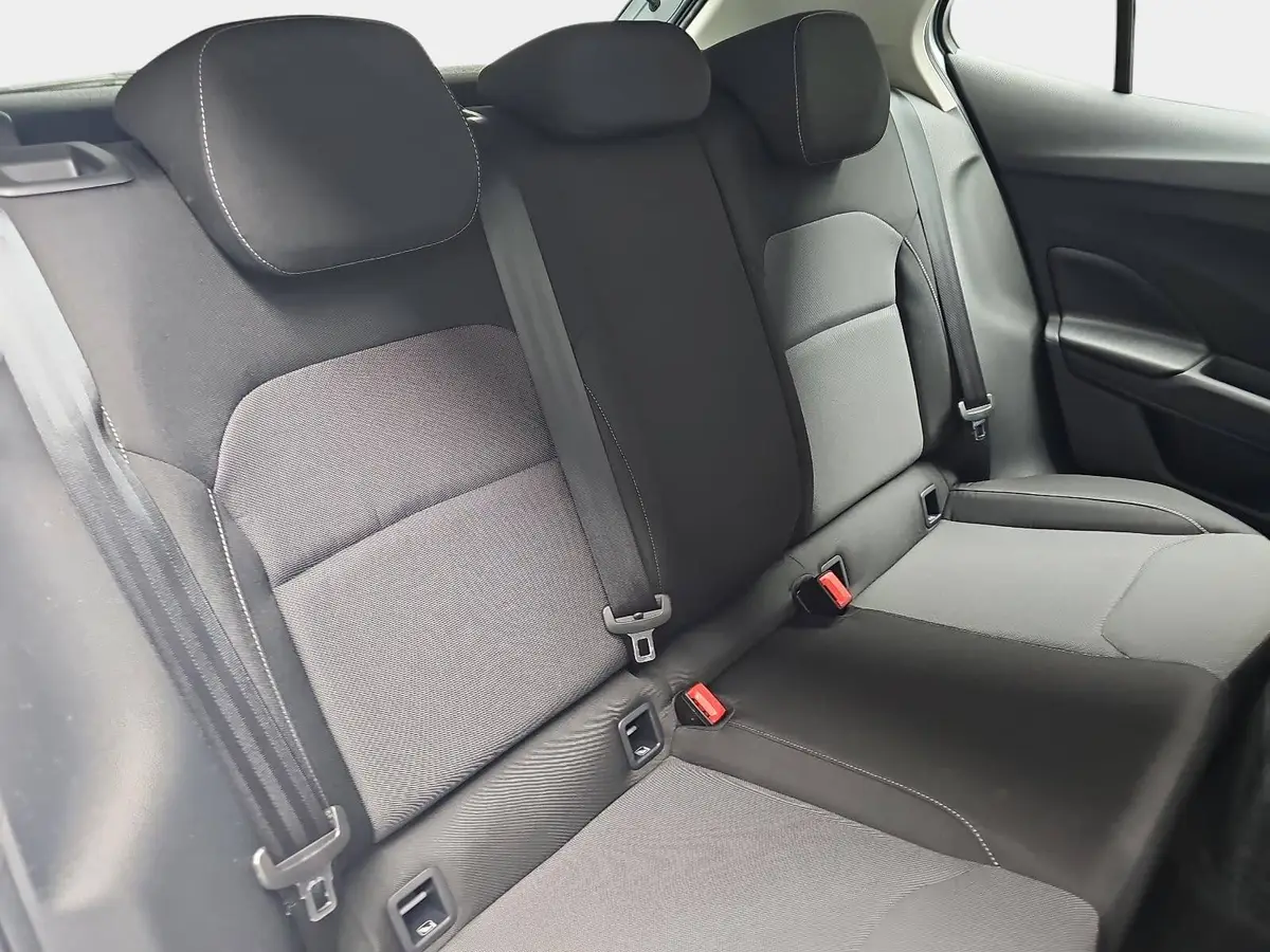 SKODA FABIA 1.0 TSI KLIMAAUTO LED SITZH. KAMERA