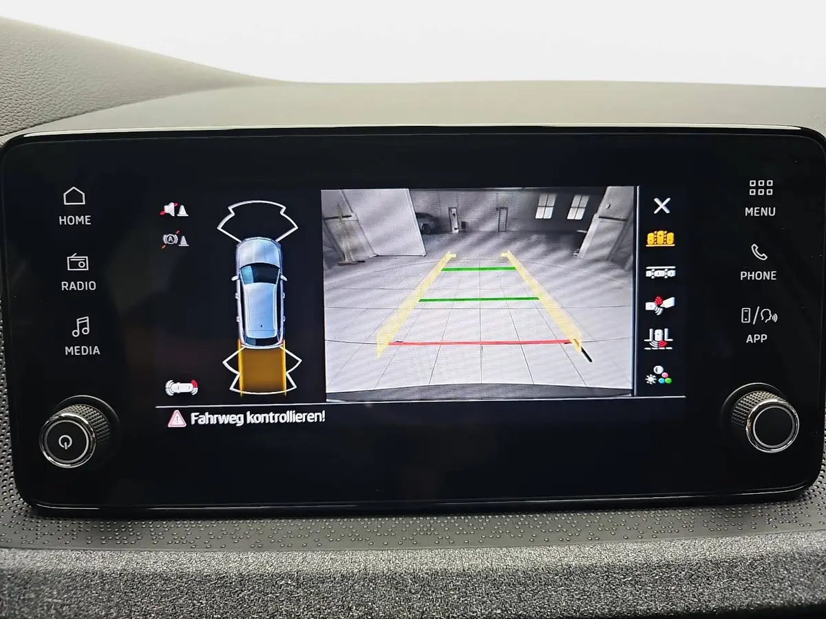 SKODA KAMIQ 1.0 TSI DSG CLASSIC LED KAMERA LM