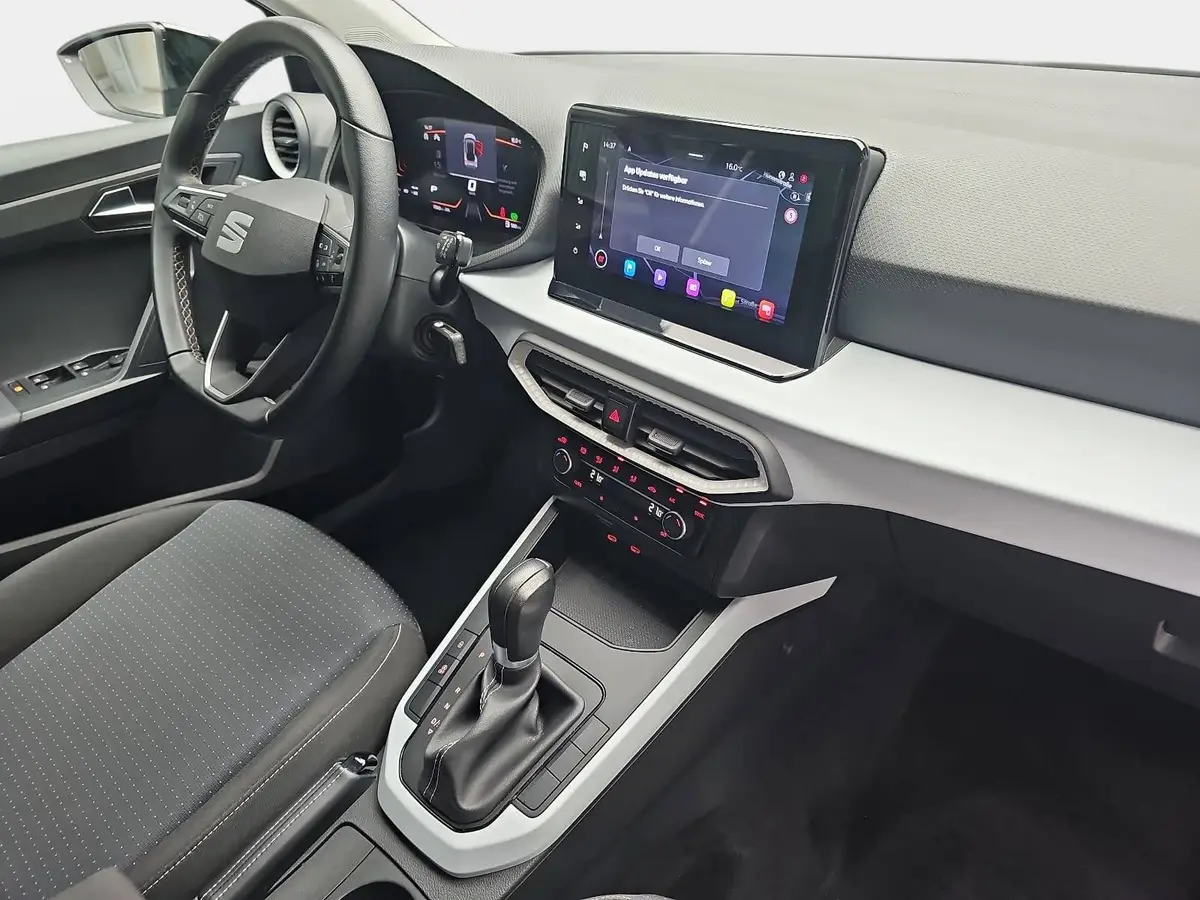 SEAT ARONA 1.0 TSI DSG STYLE NAVI LED PDC LM