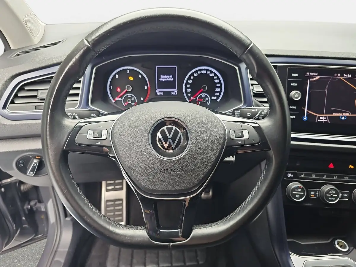 VW T-ROC 2.0 TDI UNITED NAVI AHK PDC